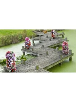 Flower Tower -Garden Decor Store 3 4 crop 8613624 06V