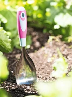 Dirty Little Digger™ -Garden Decor Store 8594982 9961 tif