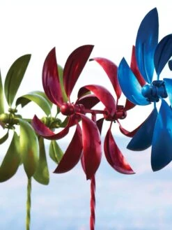 Feather Staked Wind Spinner, 22" -Garden Decor Store 8600480 01V tif