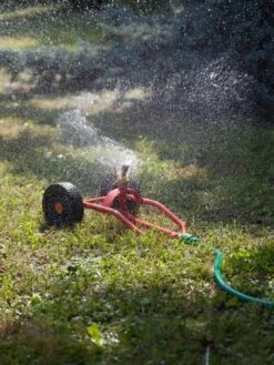 Wheeled Sprinkler Sled -Garden Decor Store 8610520 06V tif