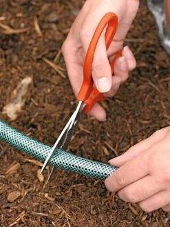 Snip-n-Drip Soaker Hose System -Garden Decor Store GS40205 02 tif